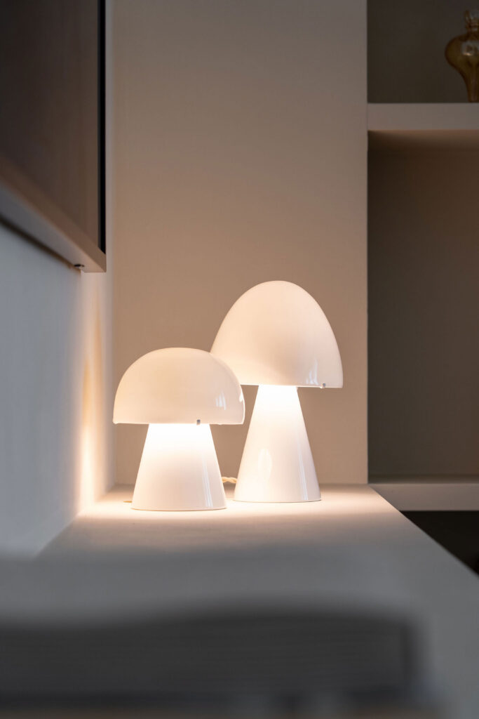 Table lamp pocelain