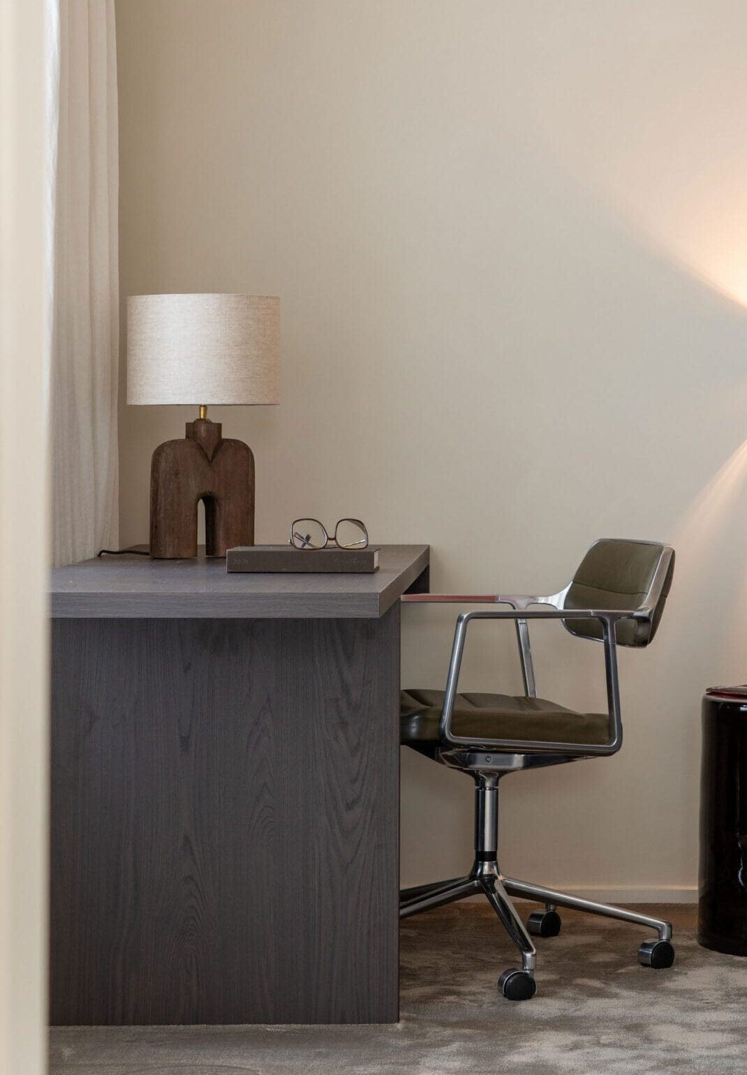 Table lamp mango wood