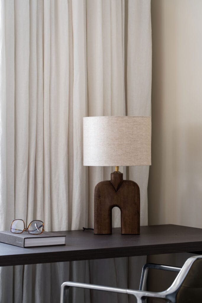 Table lamp mango wood