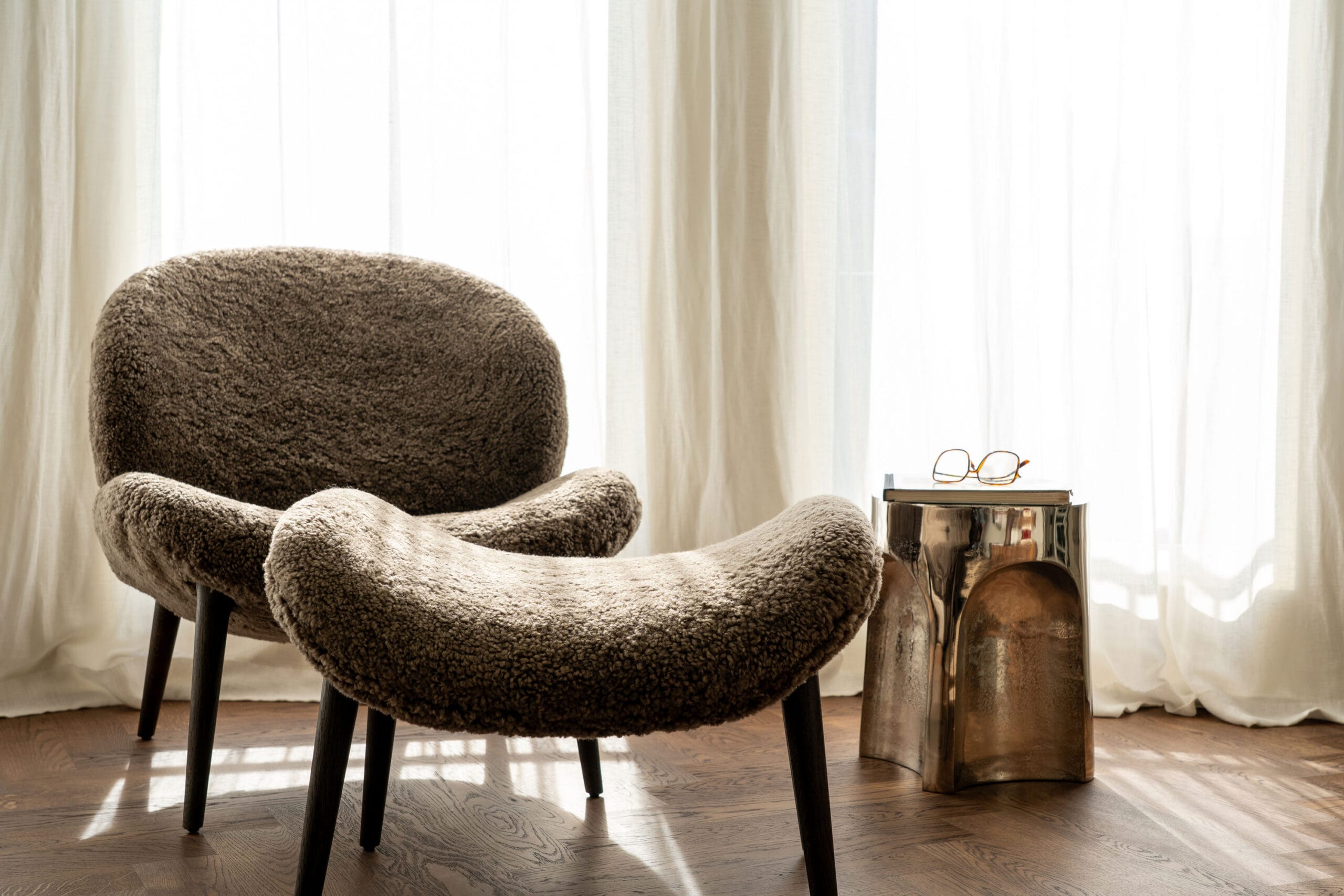 Footstool Australian sheep