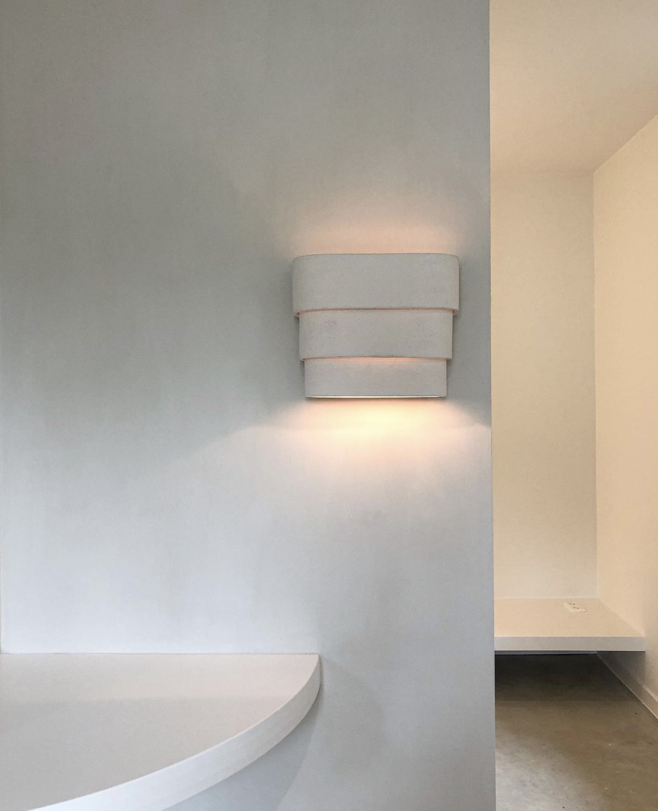 Wall lamp beige