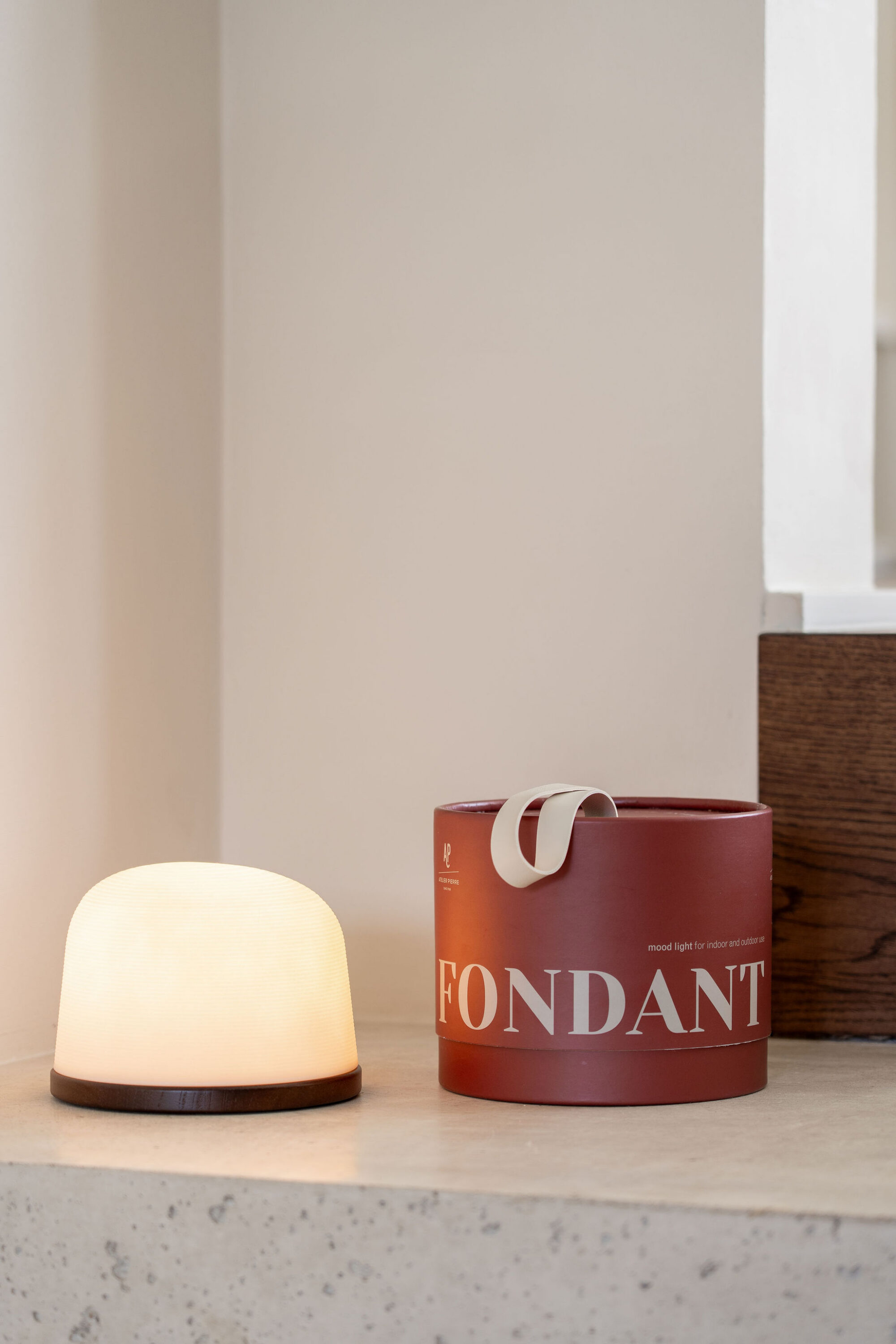 Rechargable table lamp large