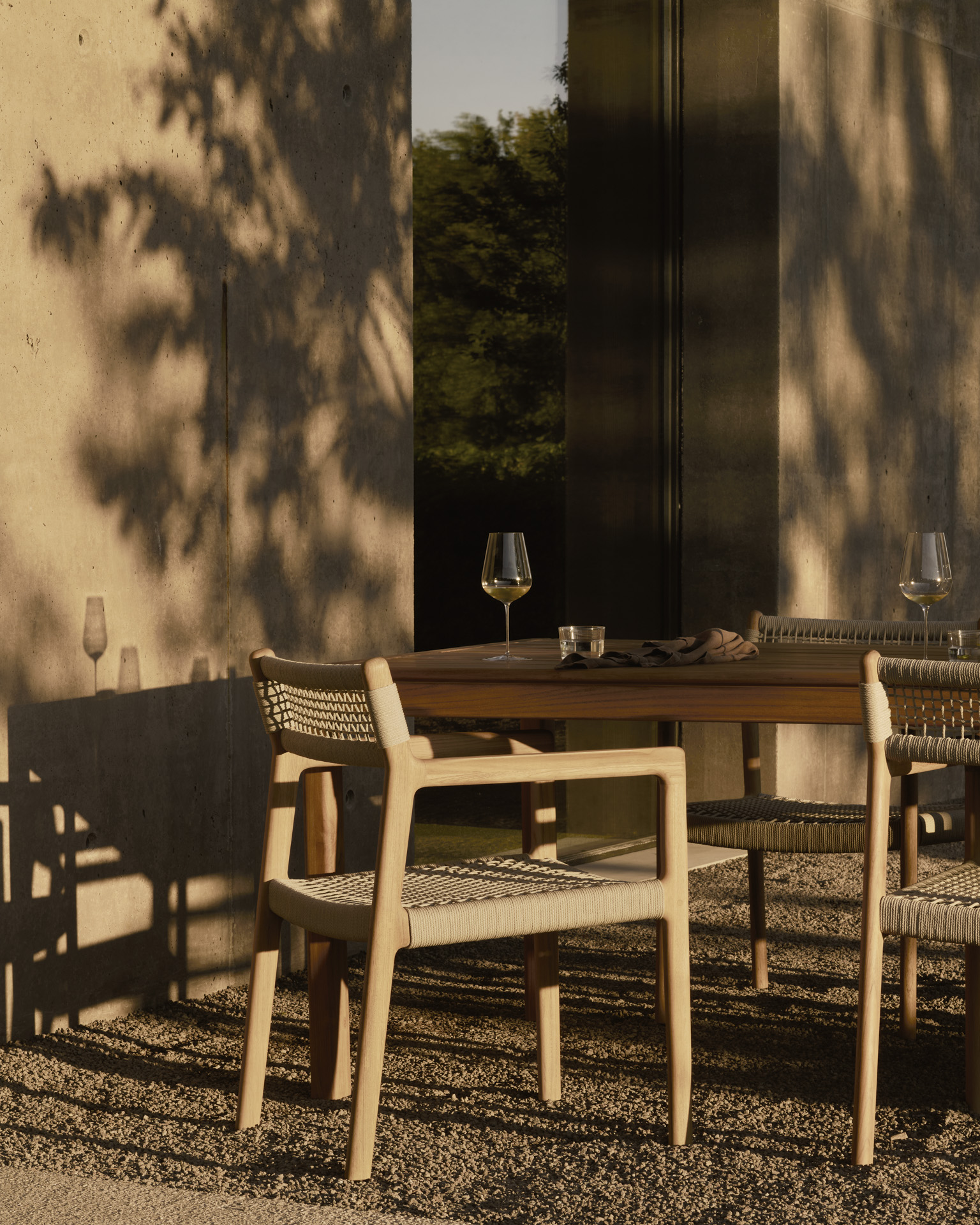 Outdoor dining chair teak and cord