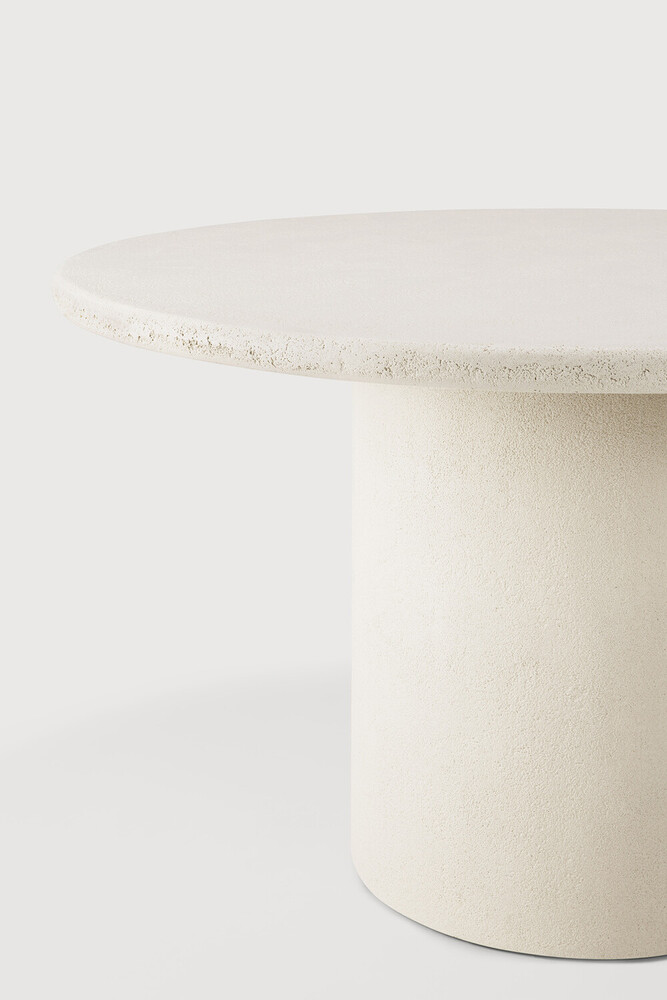 Dining table microcement