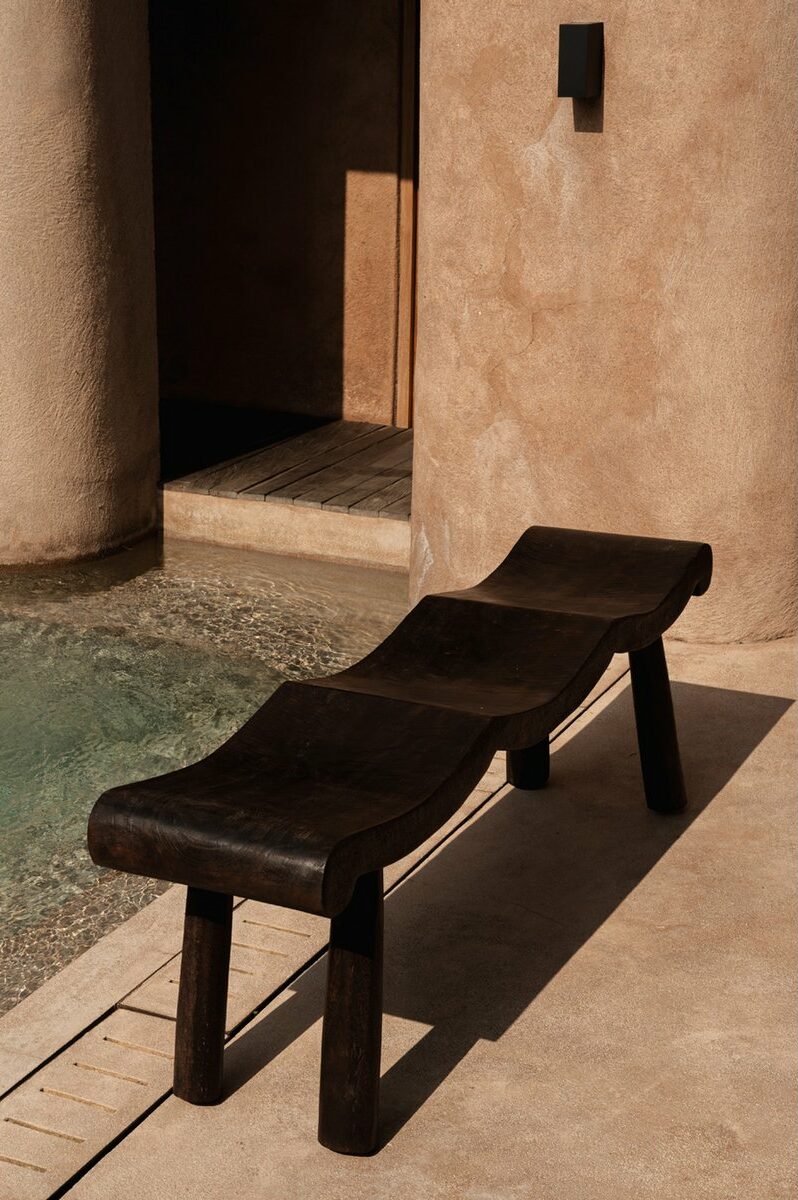 Bench dark walnut