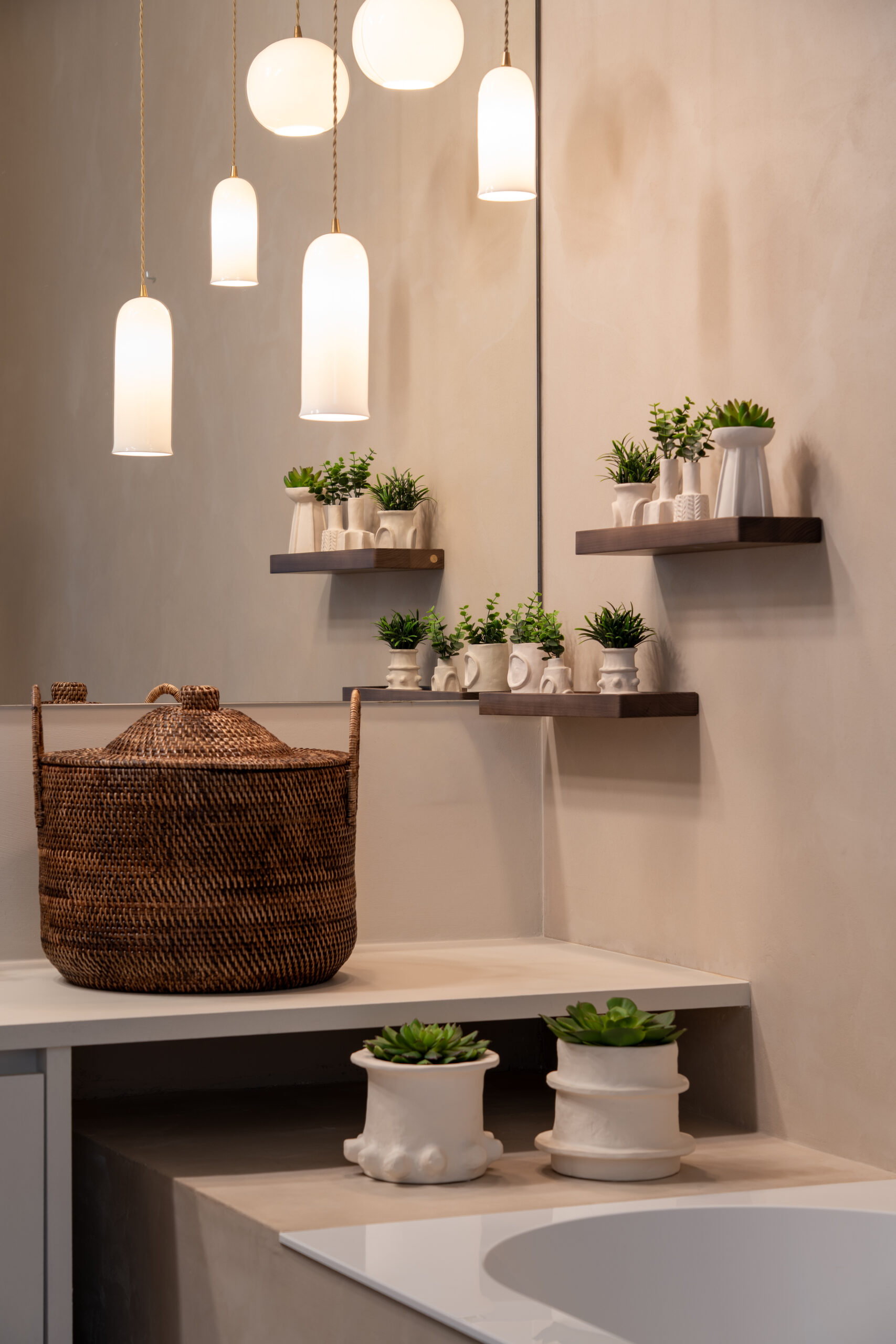 Round basket